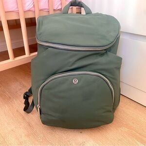 COPY - lululemon new parent backpack 17L